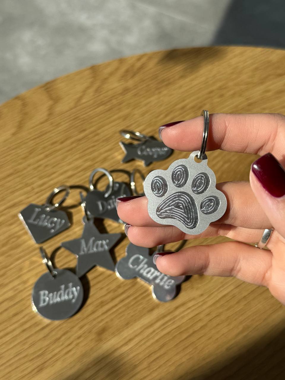 Paw Outline ID Tag